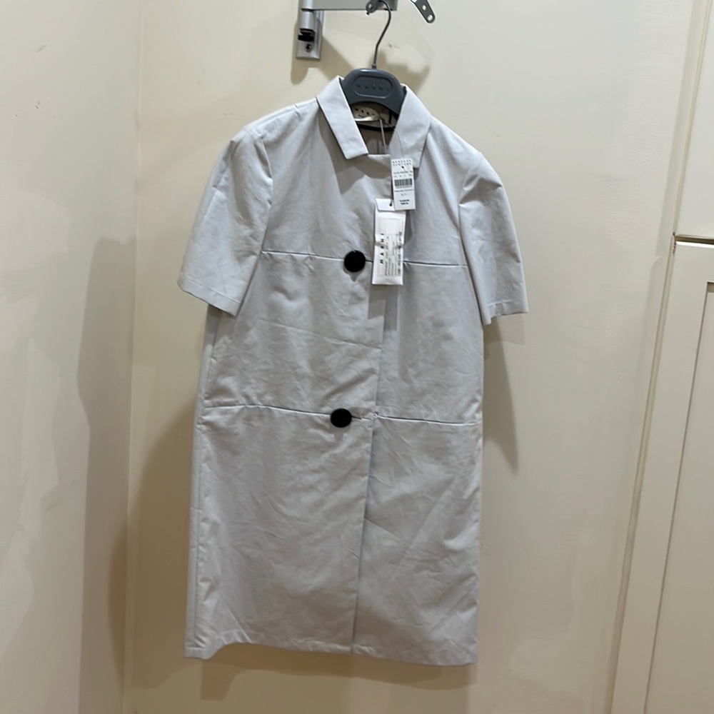 MARNI Barney’s New York MIDI very light ,overall size 40,Light Gray color.ITALY